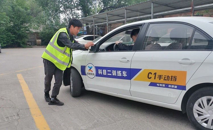 告别酷暑，安心学车｜郑州郑道驾培全包班助你顺利拿证！