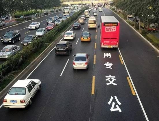 拿证不是终点：郑州新手第一次上路，这 6 件事比 “一把过” 更重要！